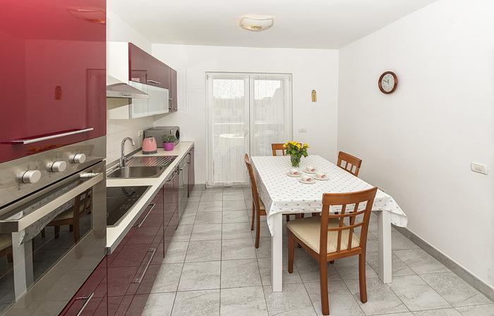 Apartman Nadija 1366 *